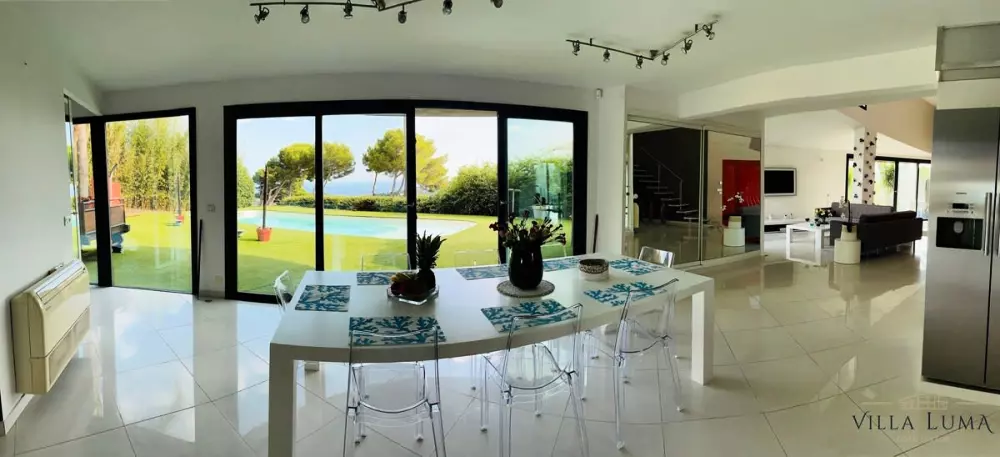 06al - Villa Architecte Avec Piscine Vue Mer