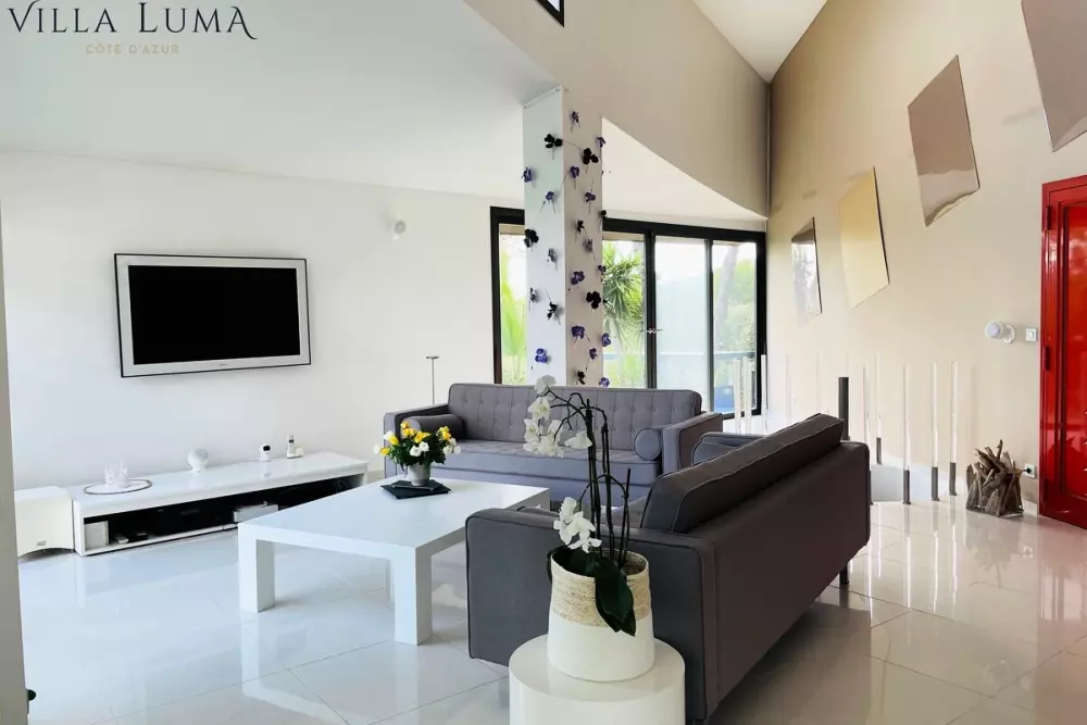 06al - Villa Architecte Avec Piscine Vue Mer