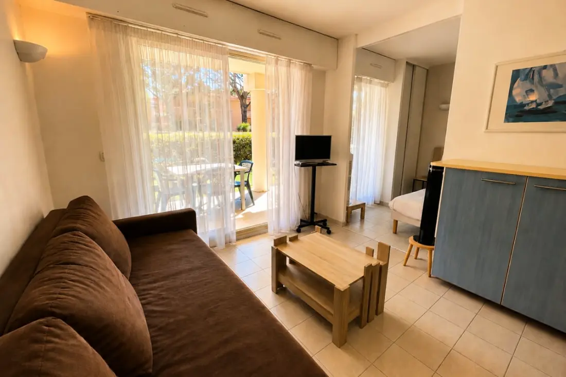 Residence Stay in Golf-juan