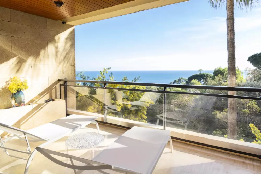 Résidence Logement D’exception Super-cannes Glaïeuls Avec Vue Mer, Piscines, Jacuzzi