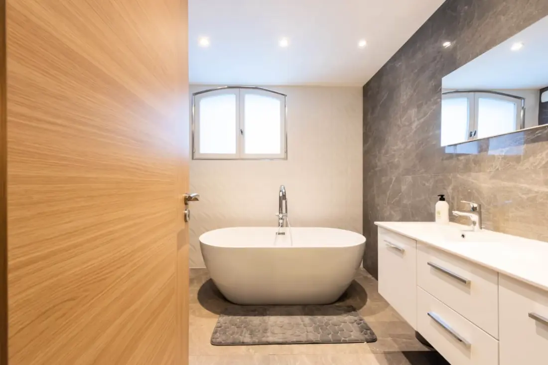 Residence Superb Villa 330m2 úszómedence és Jacuzzi