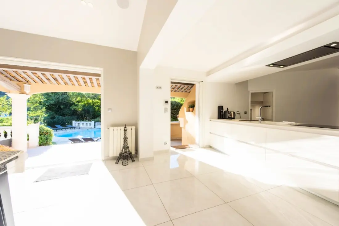Residence Superb Villa 330m2 úszómedence és Jacuzzi