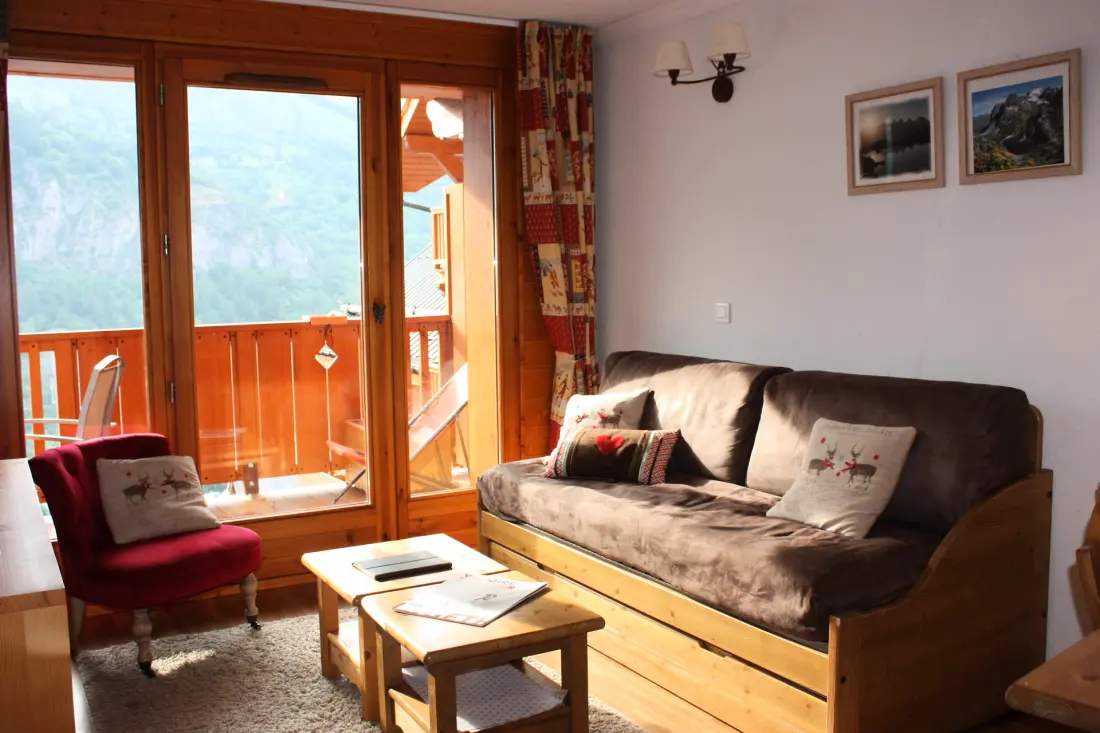 Campanule Chalets De La Vallee Gold