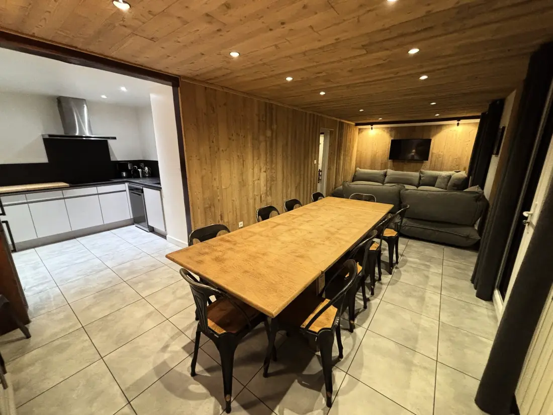 Chalet Angel