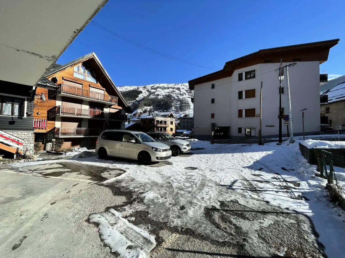 Chalet Angel