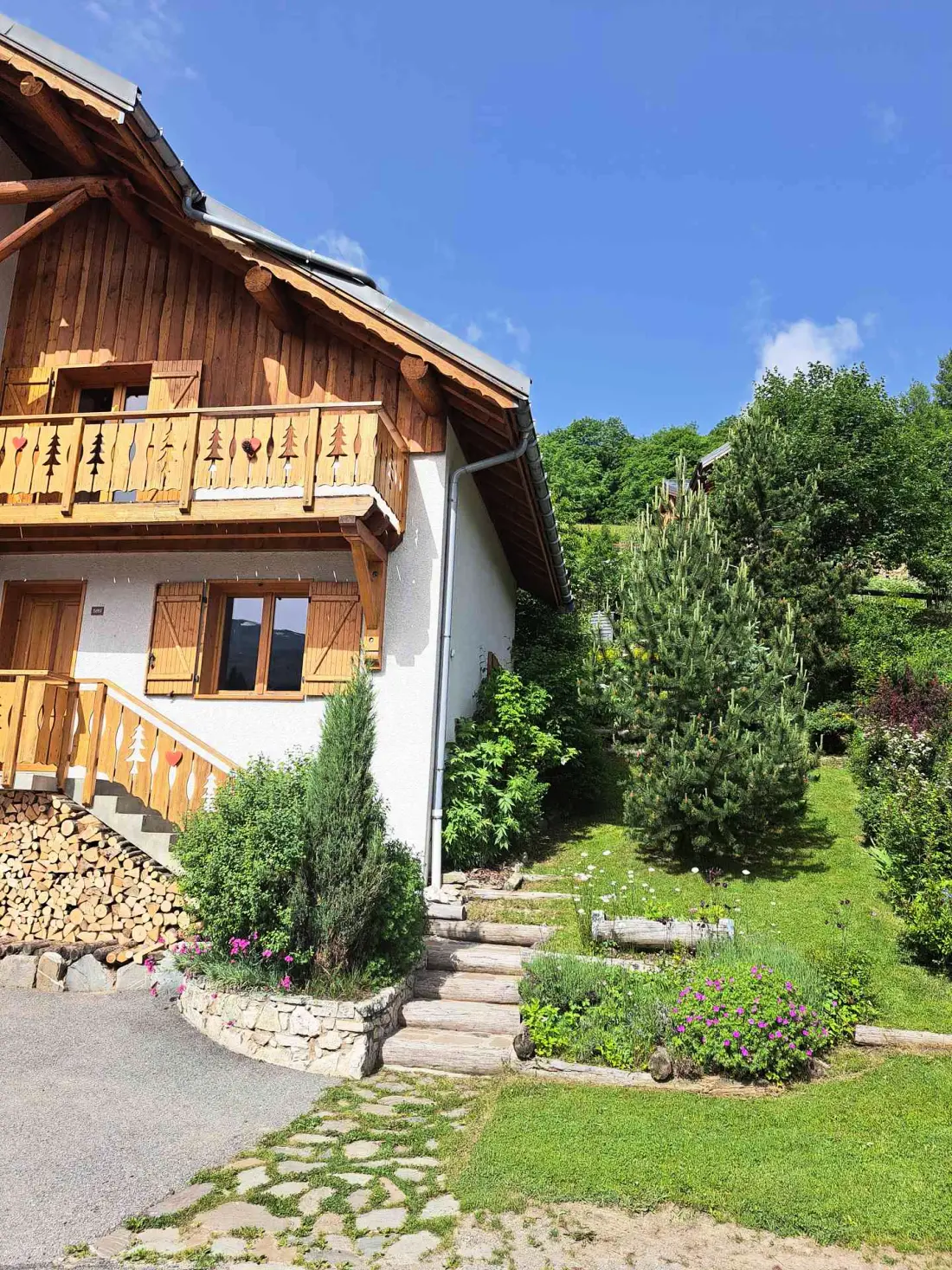 Chalet Au Bois Jolie