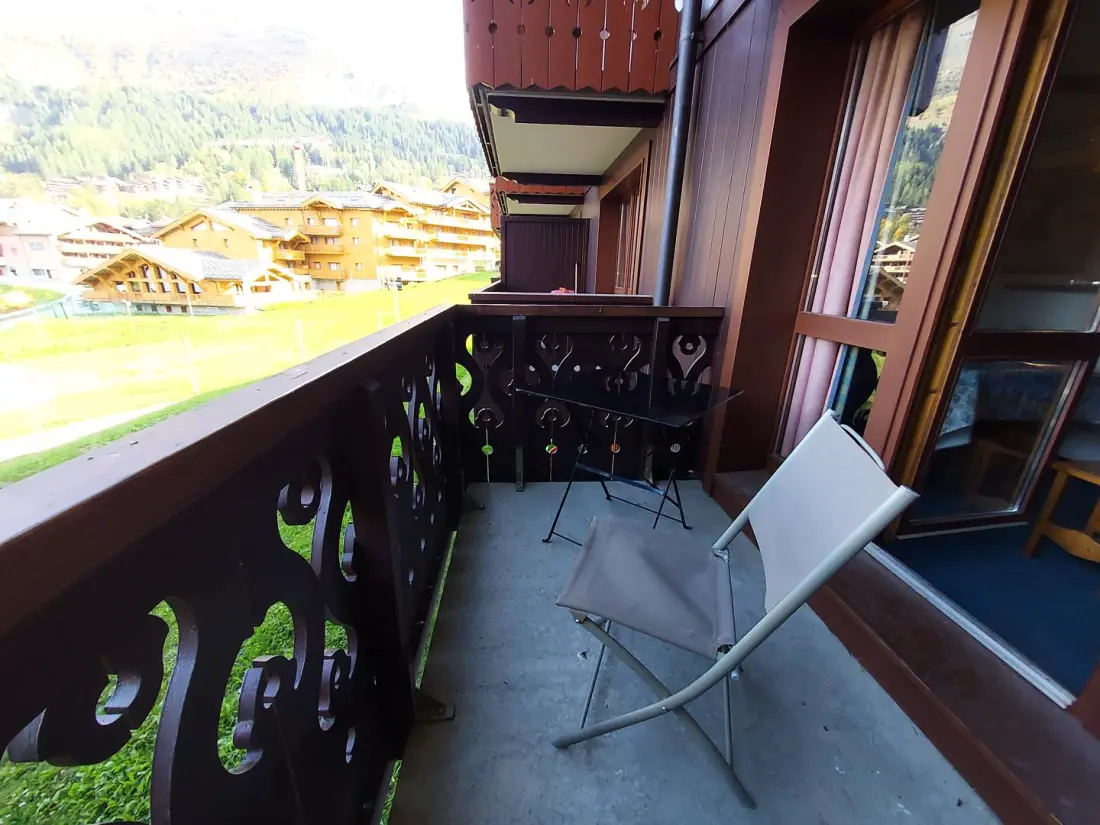 Athamante Residence G