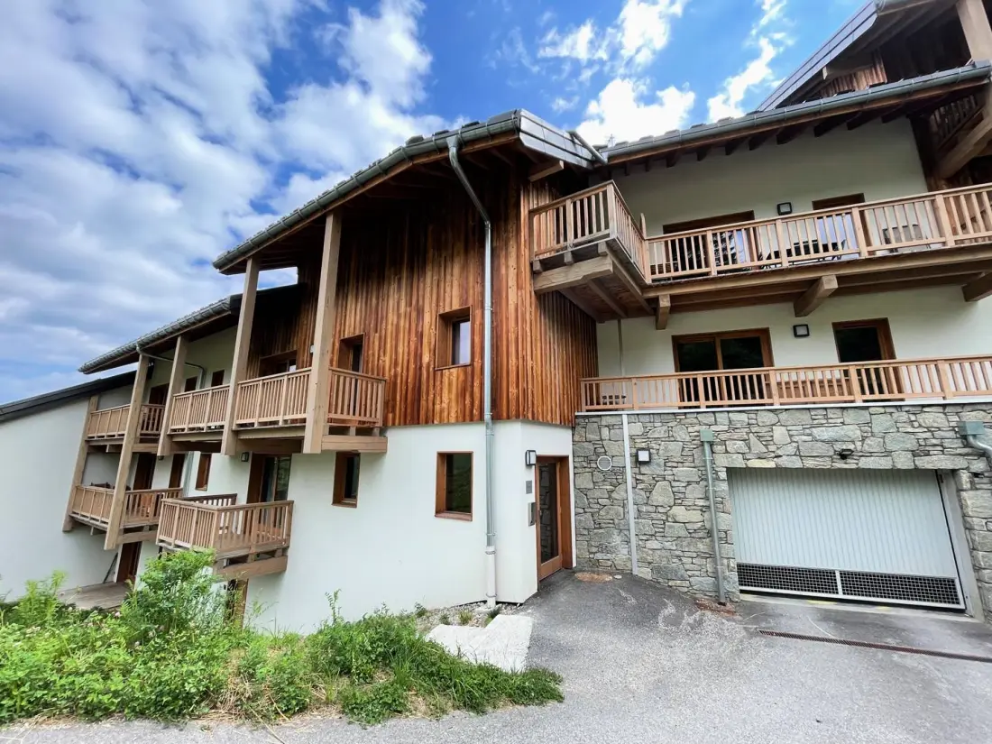 Residence Lumi B épület