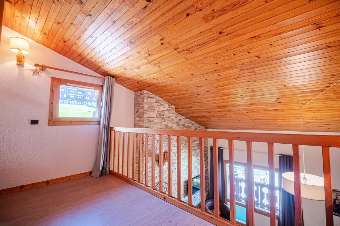 Morel G Residence