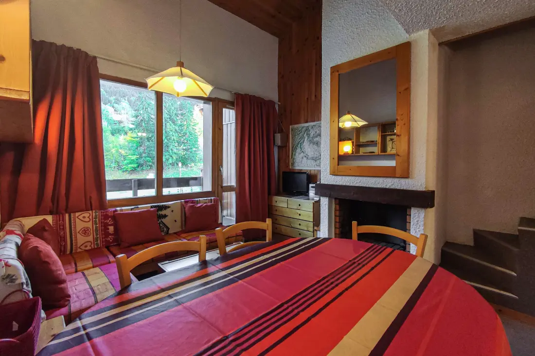 Morel G Residence