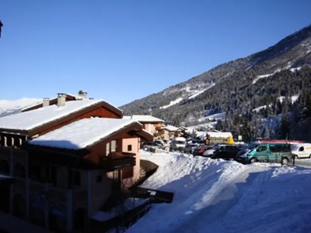 Morel G Residence