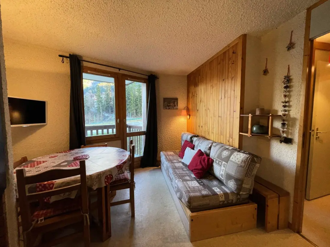 Morel G Residence