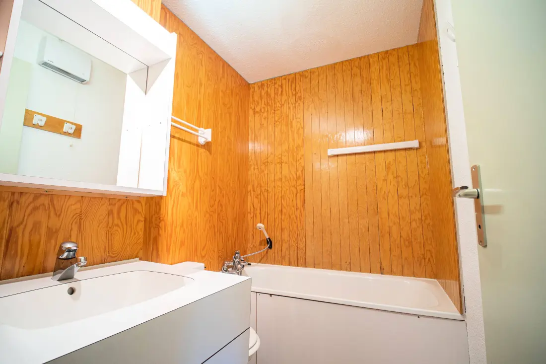 Morel G Residence