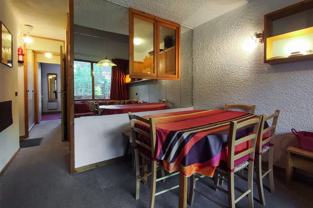 Morel G Residence