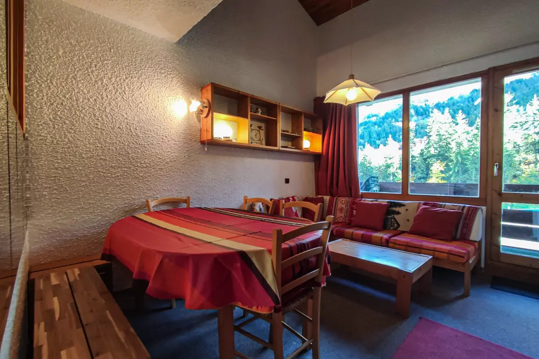 Morel G Residence