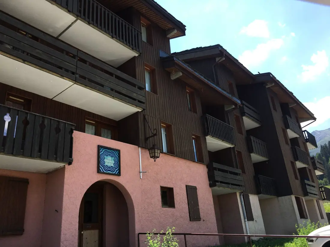 Pierres Plates Residence