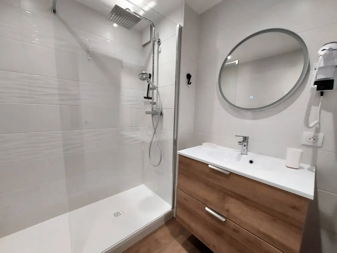 Residence Roches Blanches G