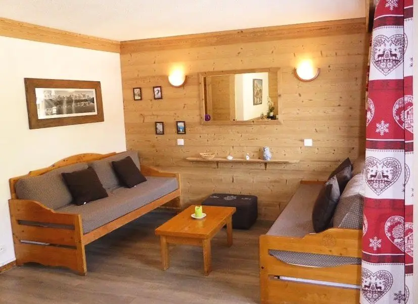 Strain Residence
