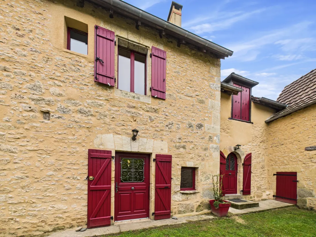 House in Valojoulx