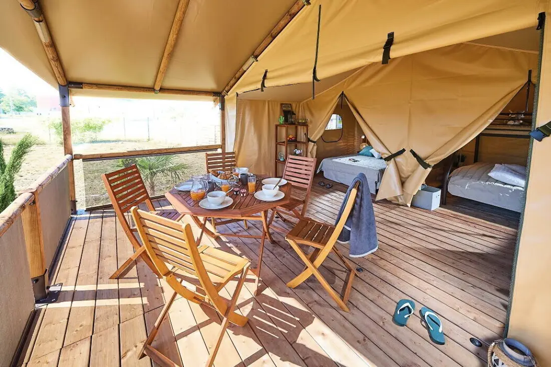 Campingplads Le Domaine La Yole Tætning