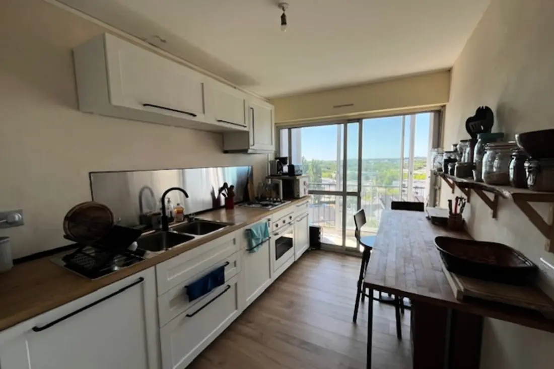 Appartement Lumineux Avec Balcon à Vannes