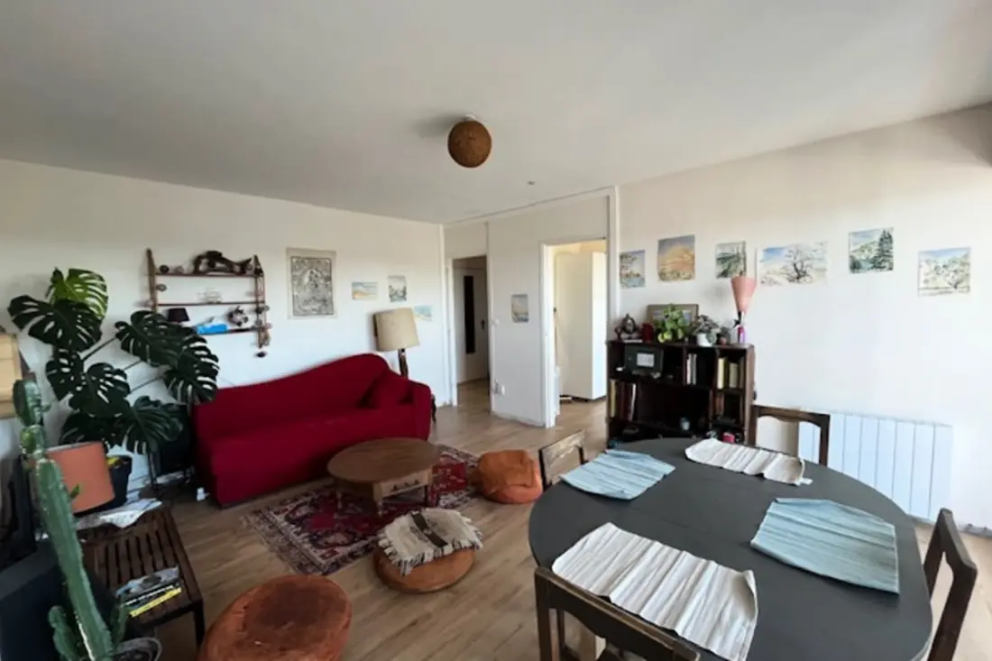 Appartement Lumineux Avec Balcon à Vannes
