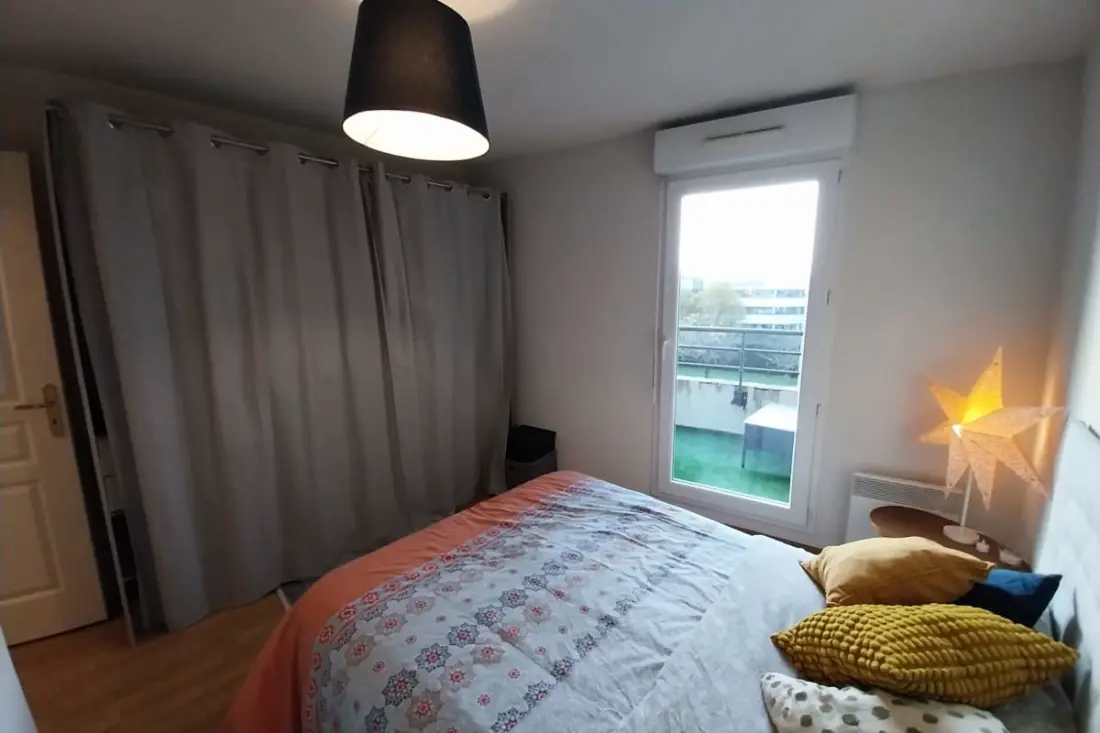 Charming T3 With Balcony Near Beach
