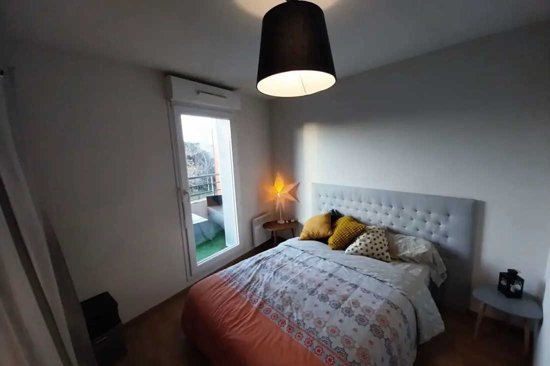 Charming T3 With Balcony Near Beach