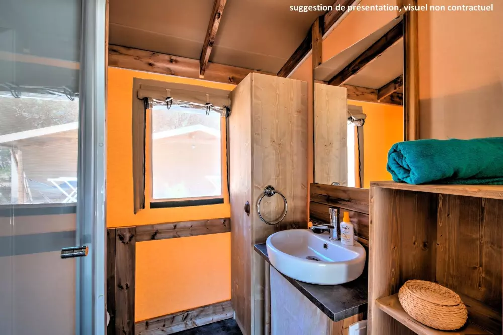 Flor Camping Le Conleau 4 Estrellas★★★★