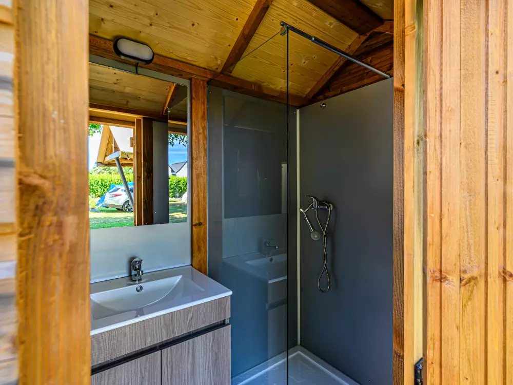 Flor Camping Le Conleau 4 Estrellas★★★★