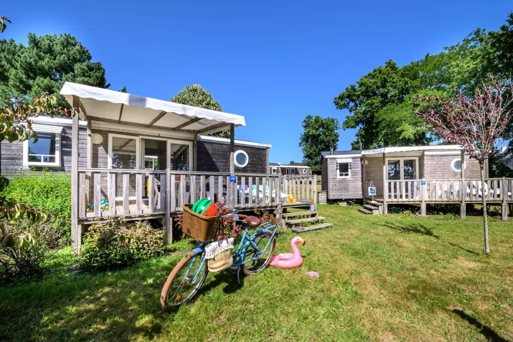 Flor Camping Le Conleau 4 Estrellas★★★★