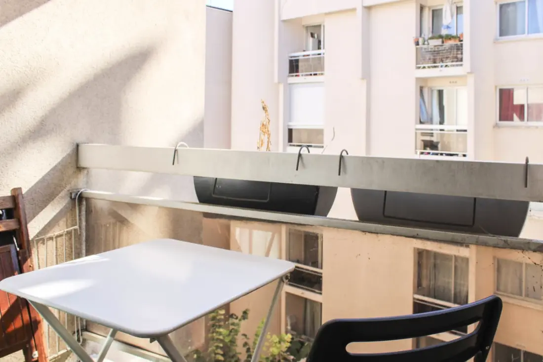 Luminous Studio met balkon Porte De Versailles