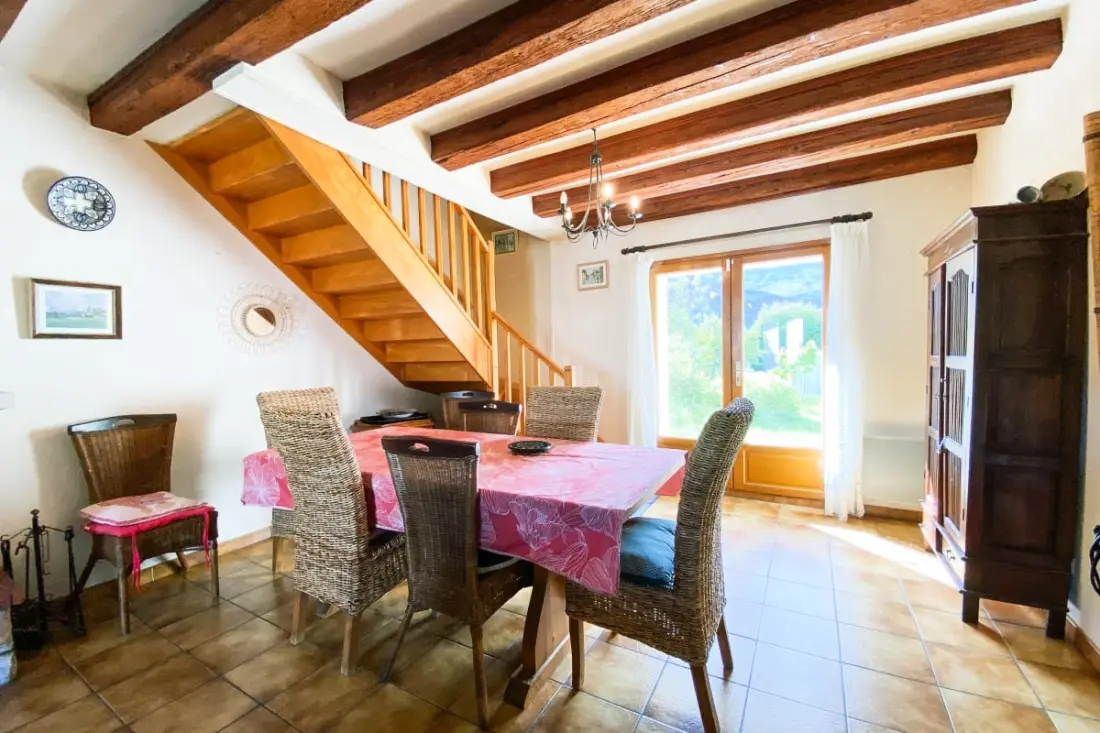- Igen. La Maison De Varces