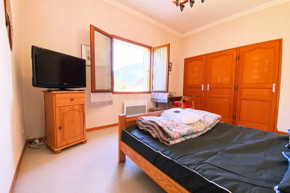 - Igen. La Maison De Varces