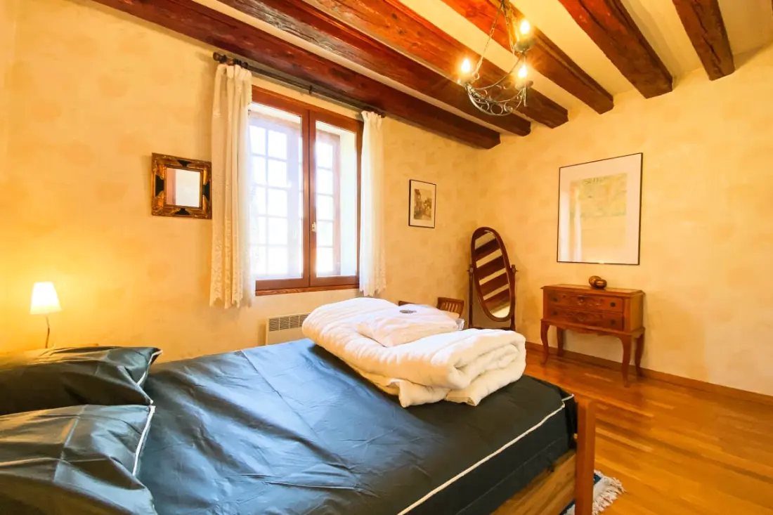 - Igen. La Maison De Varces