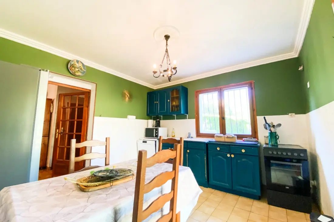 - Igen. La Maison De Varces