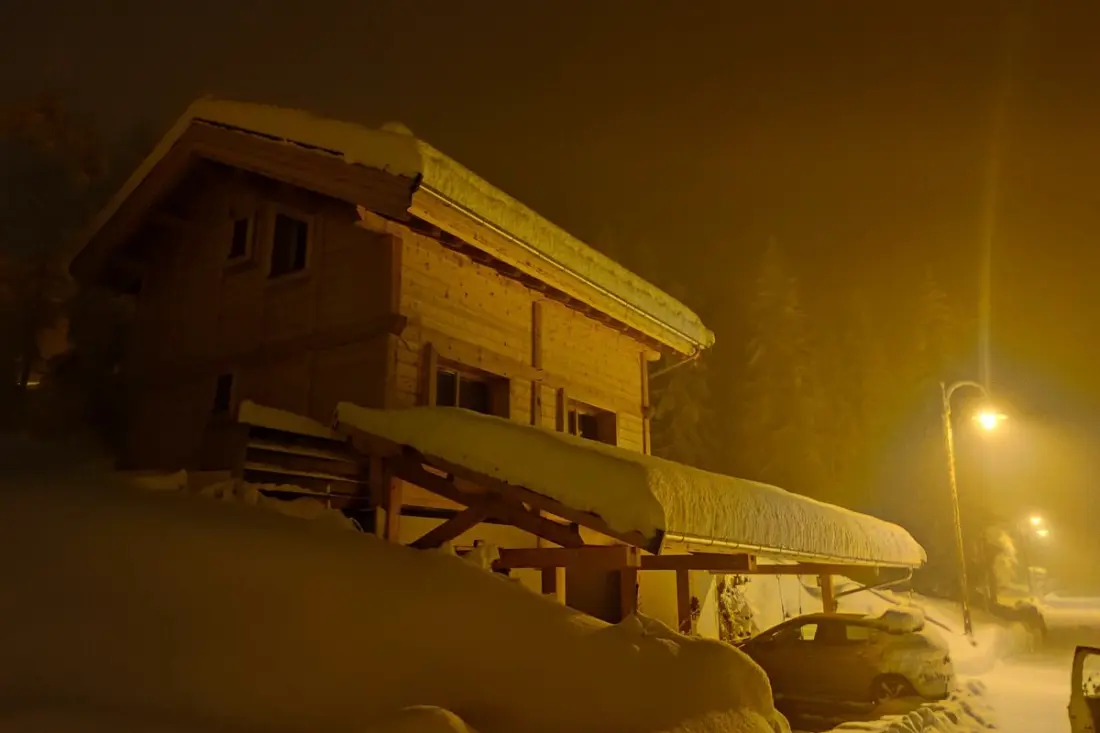 Chalet Familial 3 Chambres • Jardin 600 M² • Vars