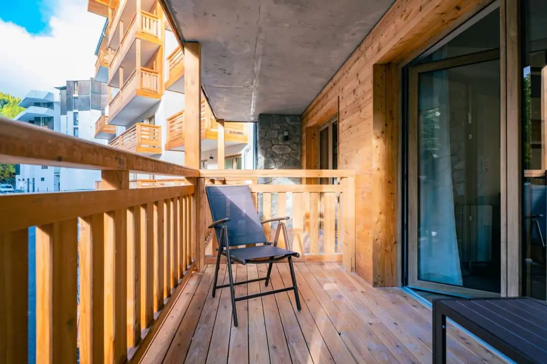 Arya Living Stone Residence