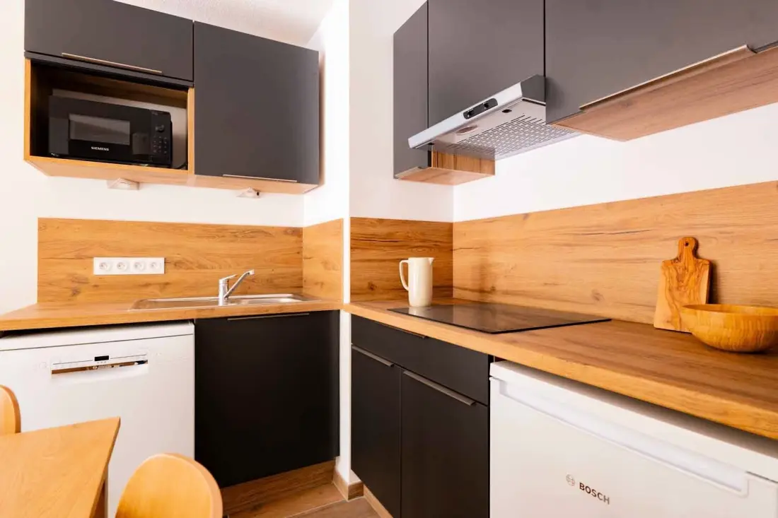 Arya Living Stone Residence