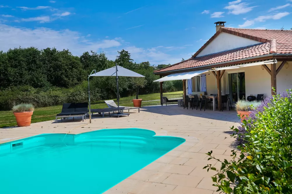 Bourg Est – Vigelière 3 Stars★★★