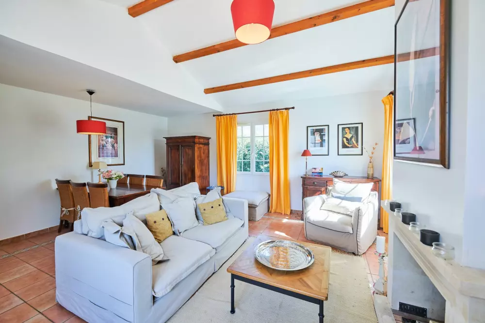 Bourg Est – Vigelière 3 Stars★★★