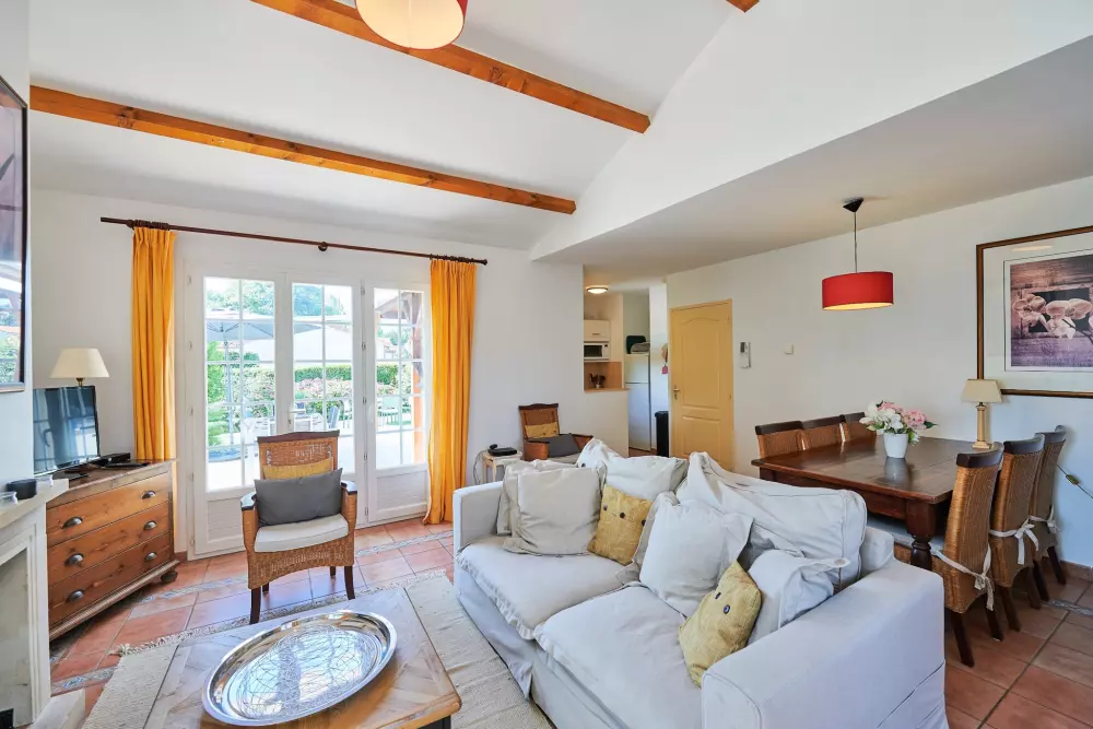 Bourg Est – Vigelière 3 Stars★★★