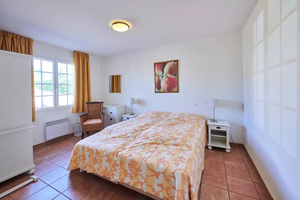 Bourg Est – Vigelière 3 Stars★★★