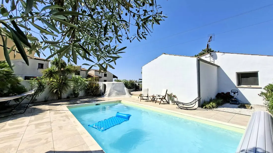 Résidence Mais Va06568-vaux Sur Mer