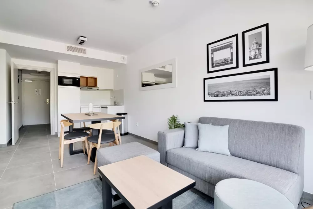 Evans: Les Jardins d'Azur