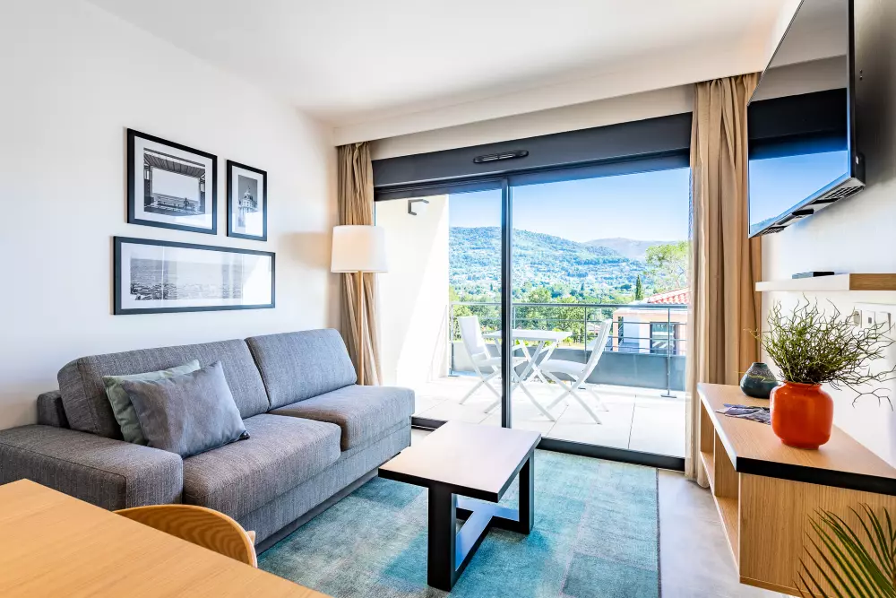 Evans: Les Jardins d'Azur