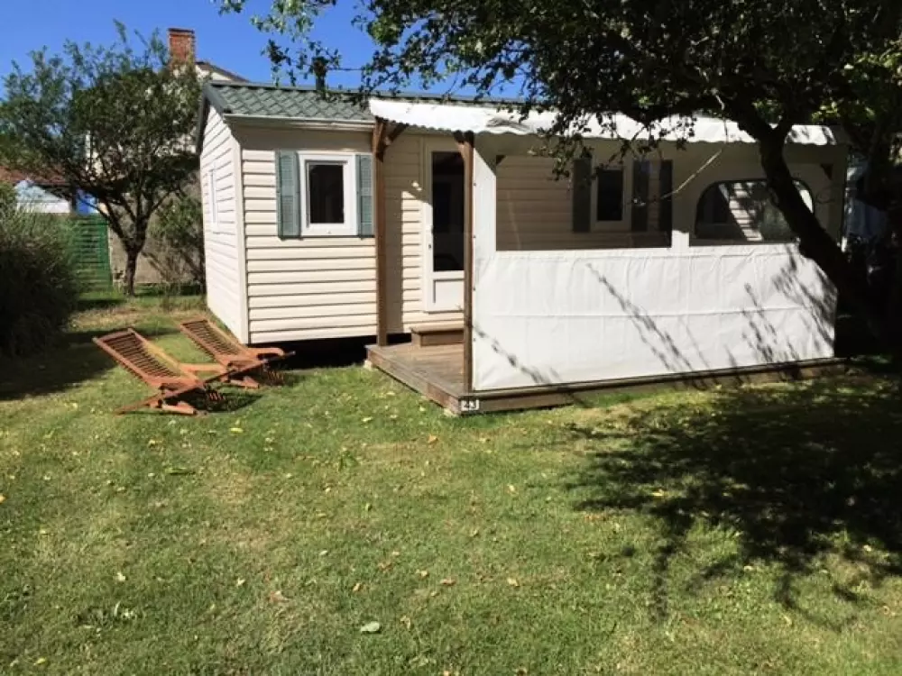 Camping Ushuaia Villages La Chesnays 4 Estrellas★★★★