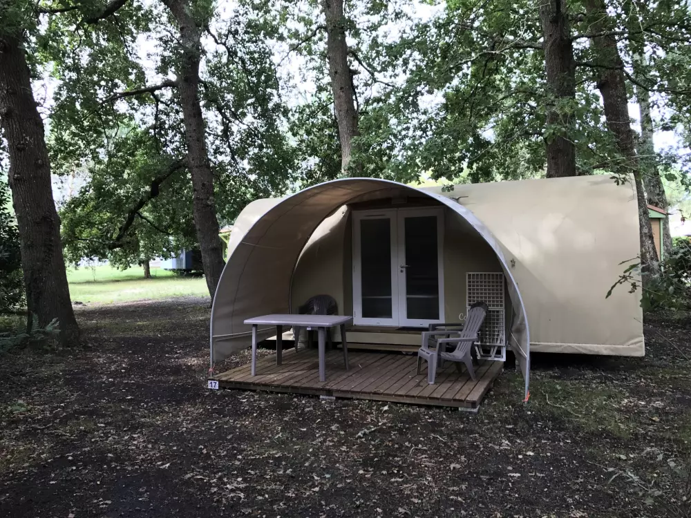 Camping Ushuaia Villages La Chesnays 4 Estrellas★★★★