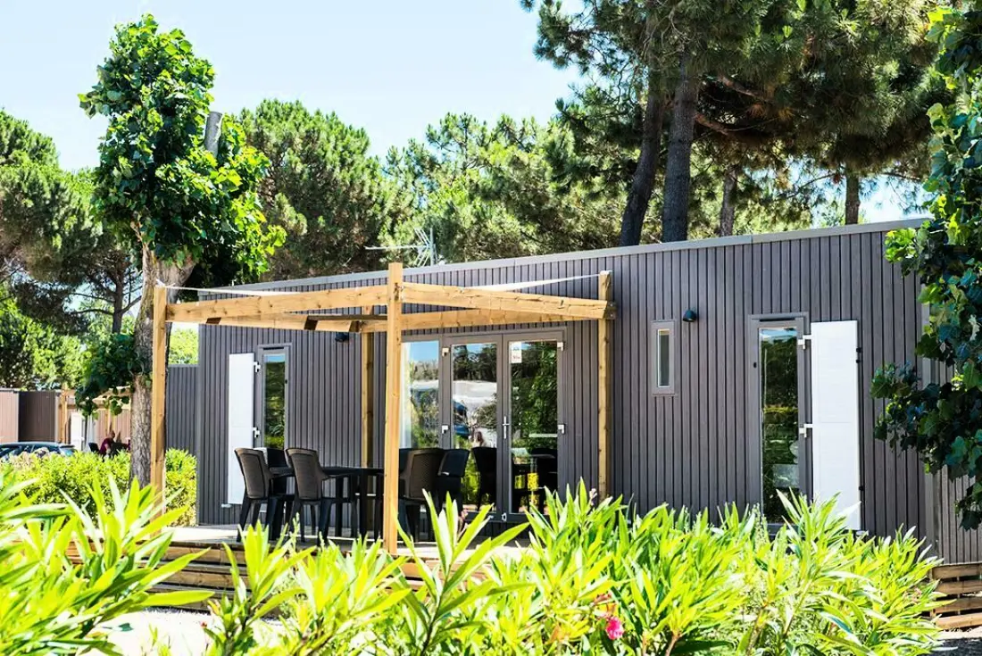 Camping Les Mûriers 4 Estrellas★★★★