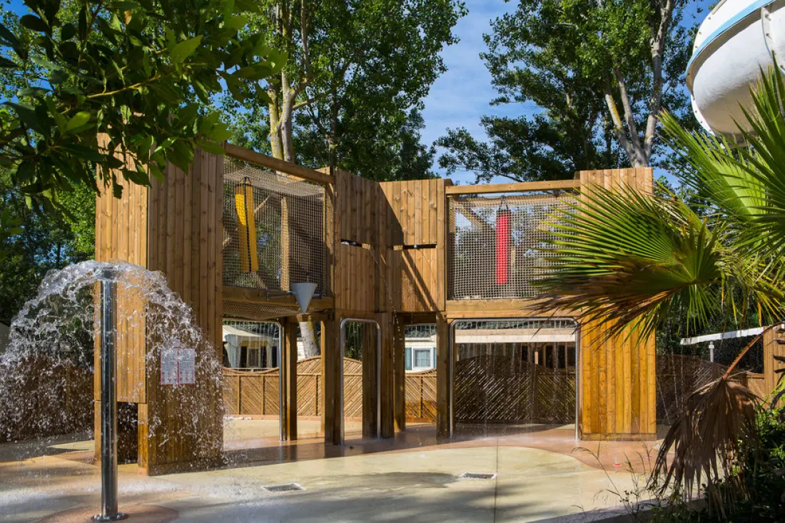 Camping Sandaya Les Vagues 4 Sterren★★★★